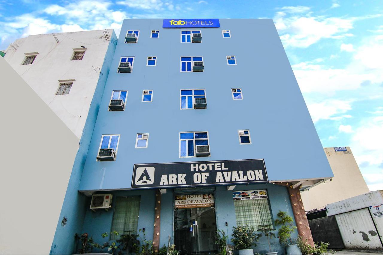 Fabhotel Airport Avalon Near Igi Airport Нью-Дели Экстерьер фото